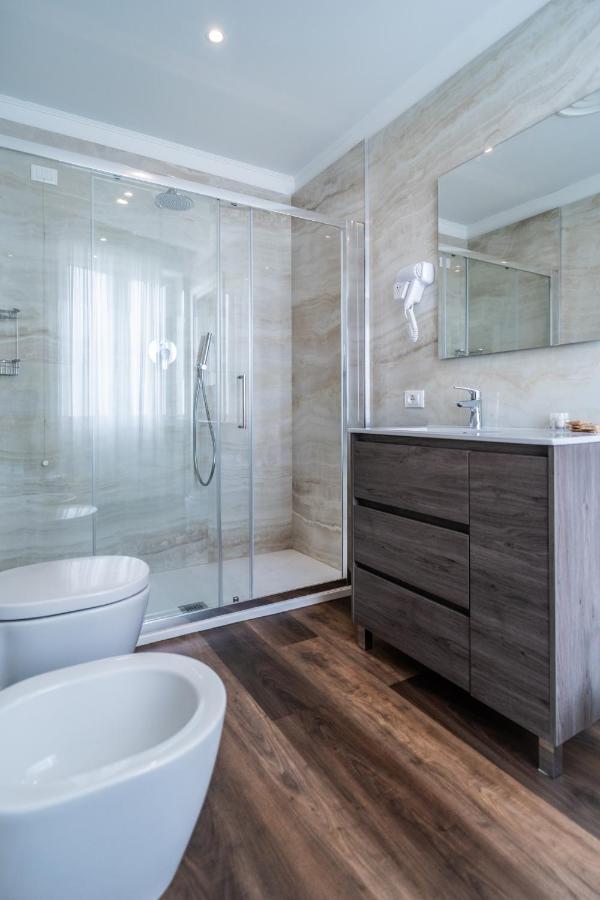 סנרמו Hotel Globo Suite-Correnti Hotels מראה חיצוני תמונה