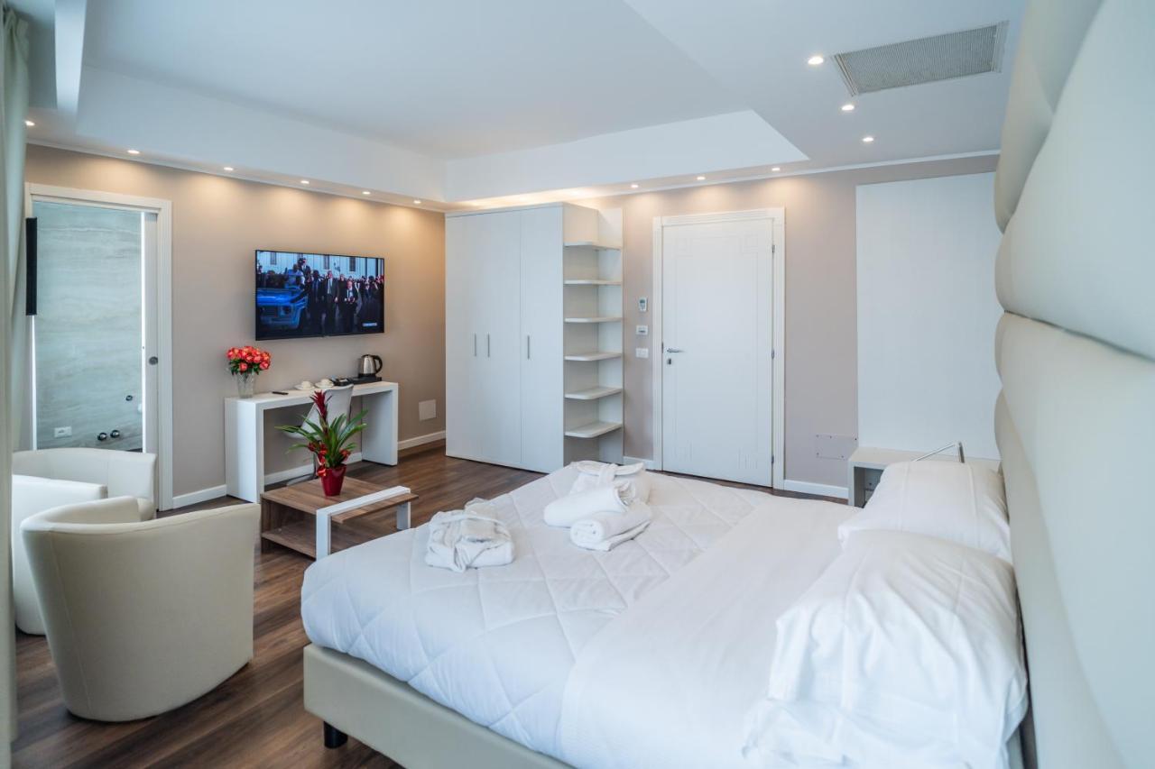 סנרמו Hotel Globo Suite-Correnti Hotels מראה חיצוני תמונה