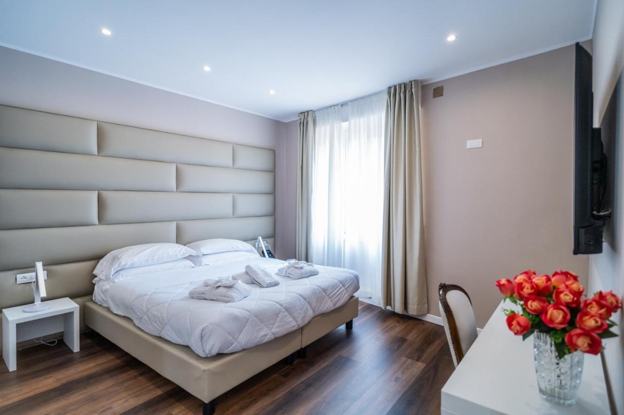 סנרמו Hotel Globo Suite-Correnti Hotels מראה חיצוני תמונה