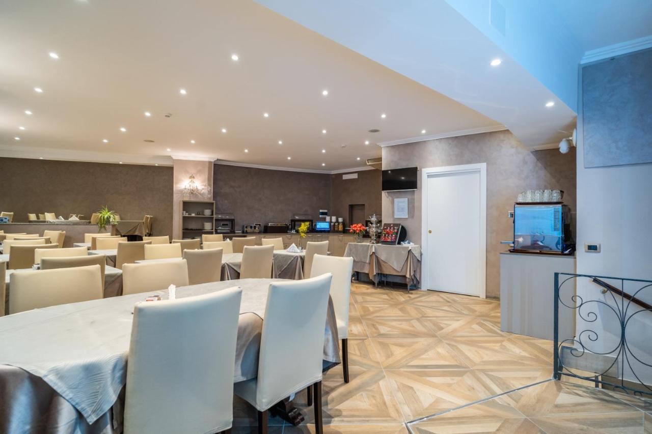 סנרמו Hotel Globo Suite-Correnti Hotels מראה חיצוני תמונה