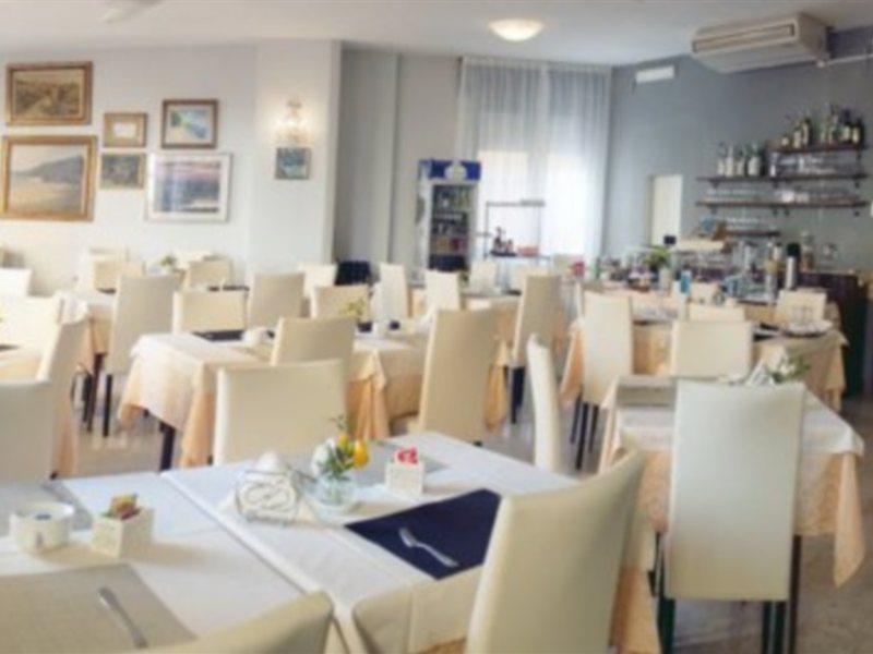סנרמו Hotel Globo Suite-Correnti Hotels מראה חיצוני תמונה